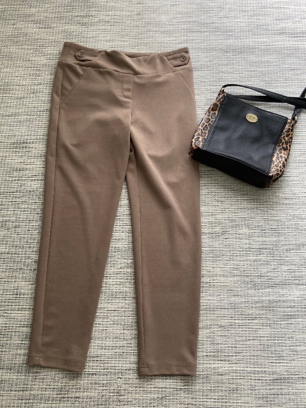 SOHO Taupe Pull On Pant Medium